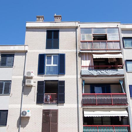 Valkane Beach Studio Apartment Pula Exterior foto